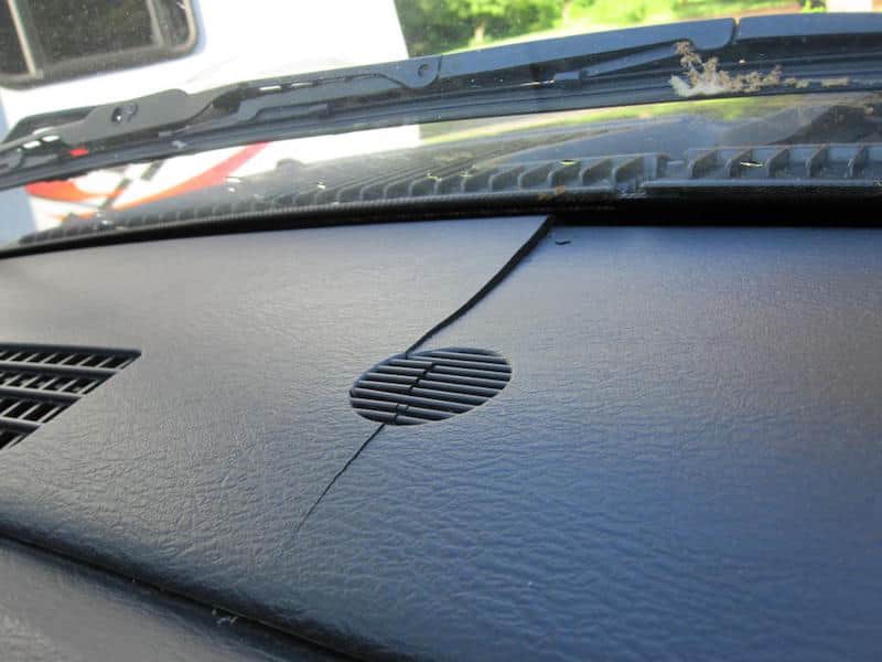 Cómo reparar rayones en la carrocería de un auto negro sin llevarlo al  mecánico - La Opinión